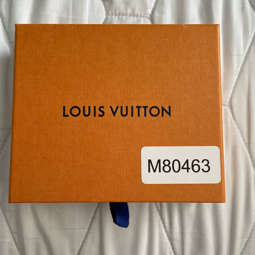 Louis Vuiton pocket organizer